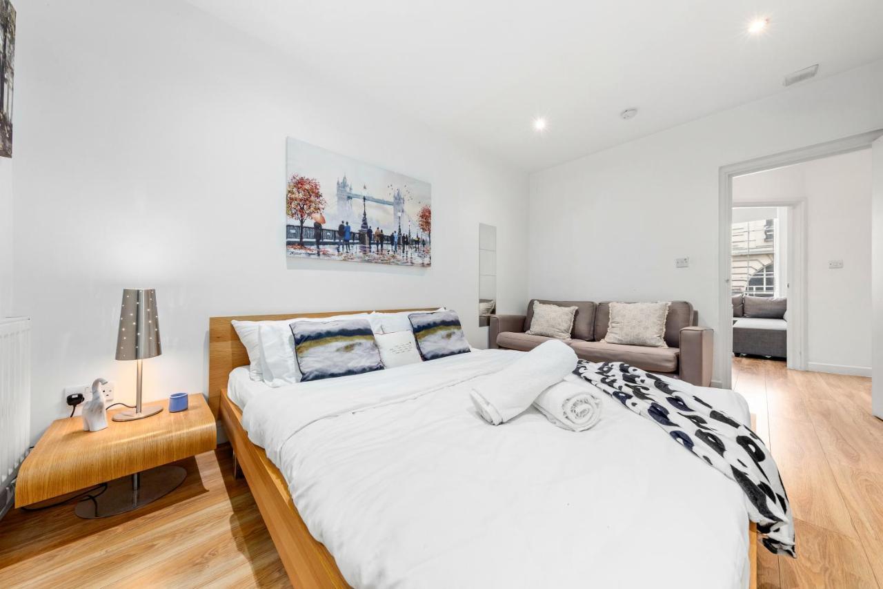 3-bedroom Flat In Sleeps 14 Hy1 * Londra
